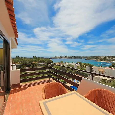 Apart Otel Niu D'aus