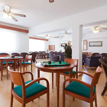 Apart Otel Niu D'aus