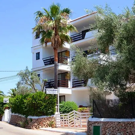 Hotel apartamentowy Niu D'aus